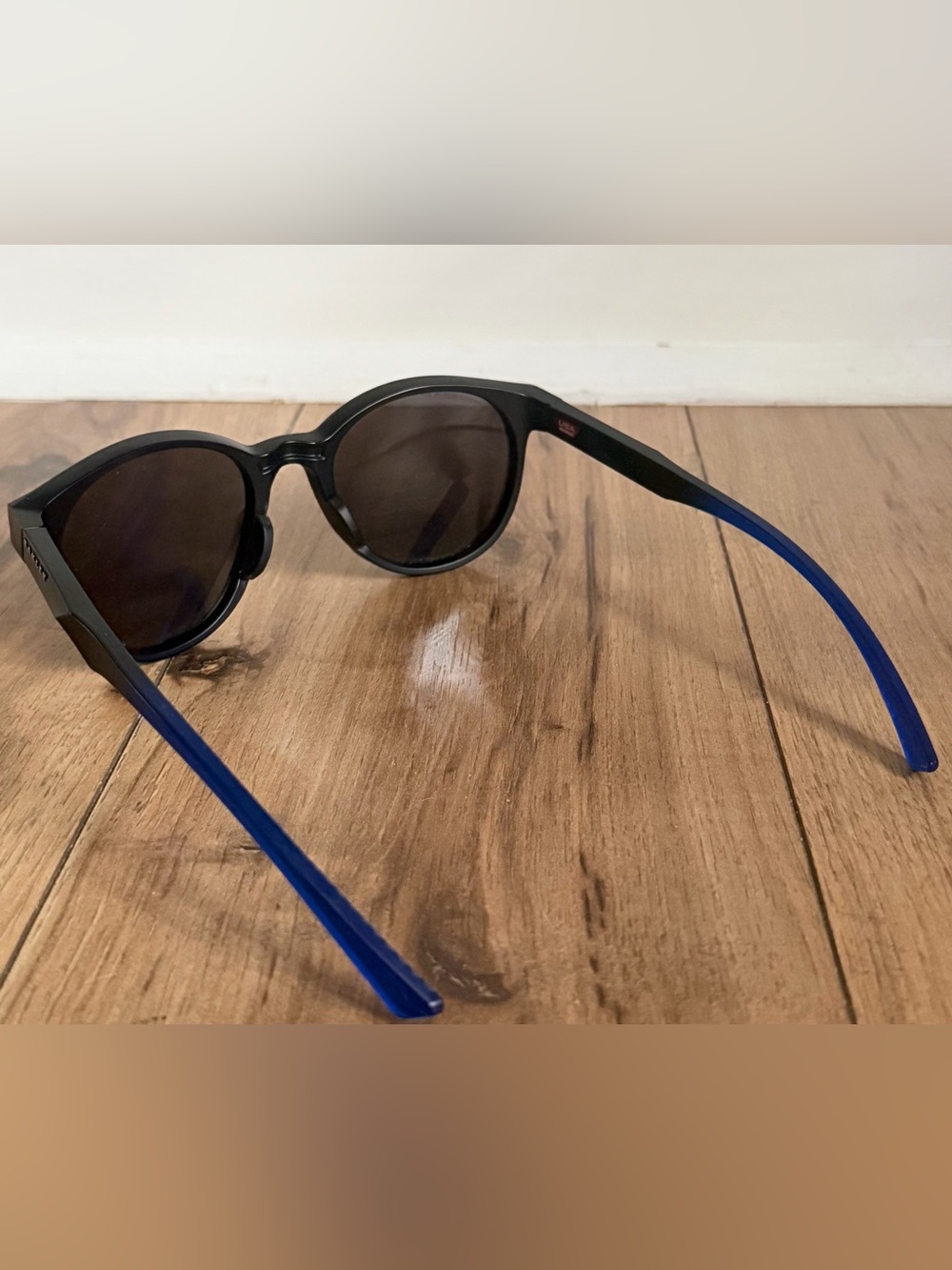 Oakley |Spindrift OO9474-15 | Matte Black Blue Sunglasses - Picture 9 of 14